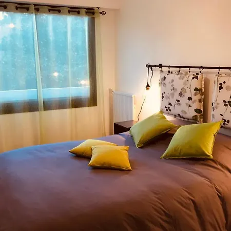 Guestready - Charmant Dans Le Centre Ville ! Λα Ροσέλ